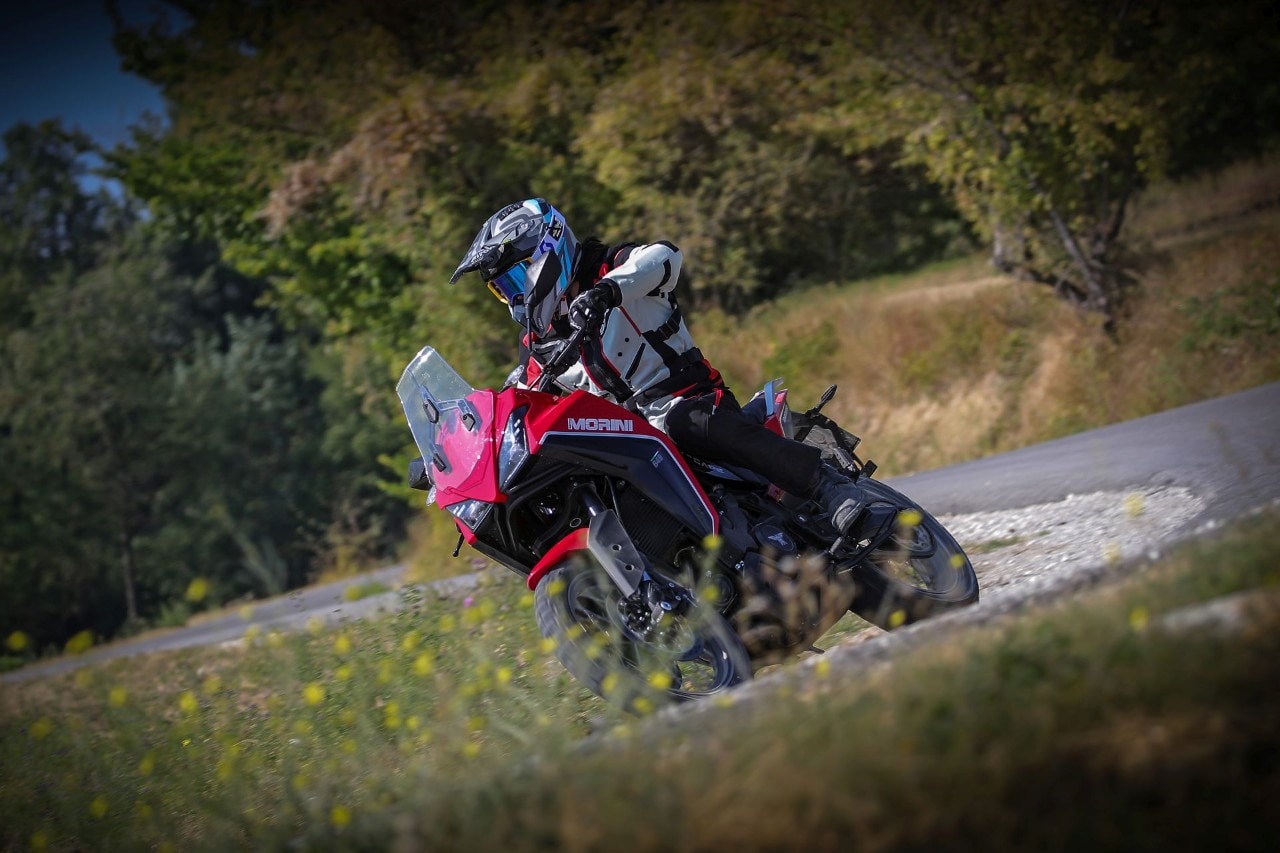 Moto Morini X-Cape: punto di FUGA